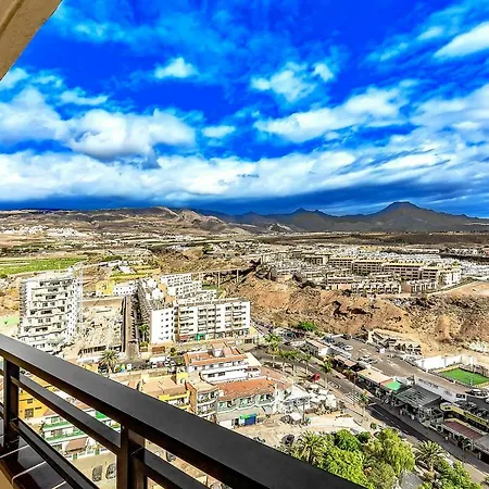 Penthouse Near The Ocean